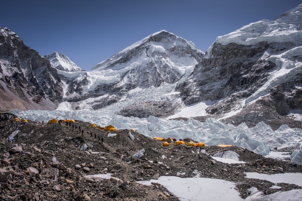Hiking the Himalayas: the Everest Base Camp and Gokyo Lakes route&nbsp;planner